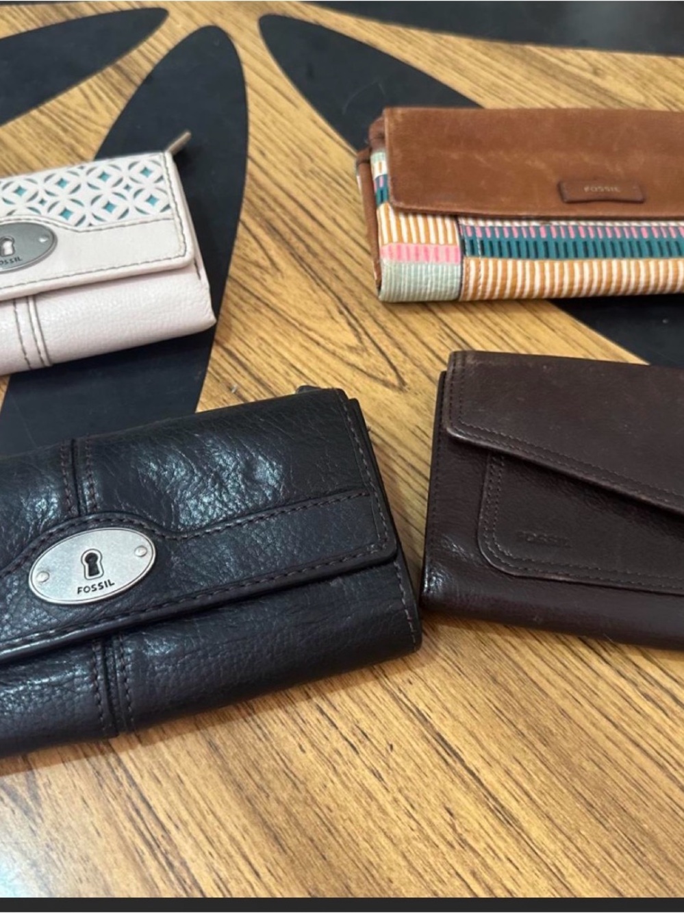 Vintage fossil wallets - lot of 4